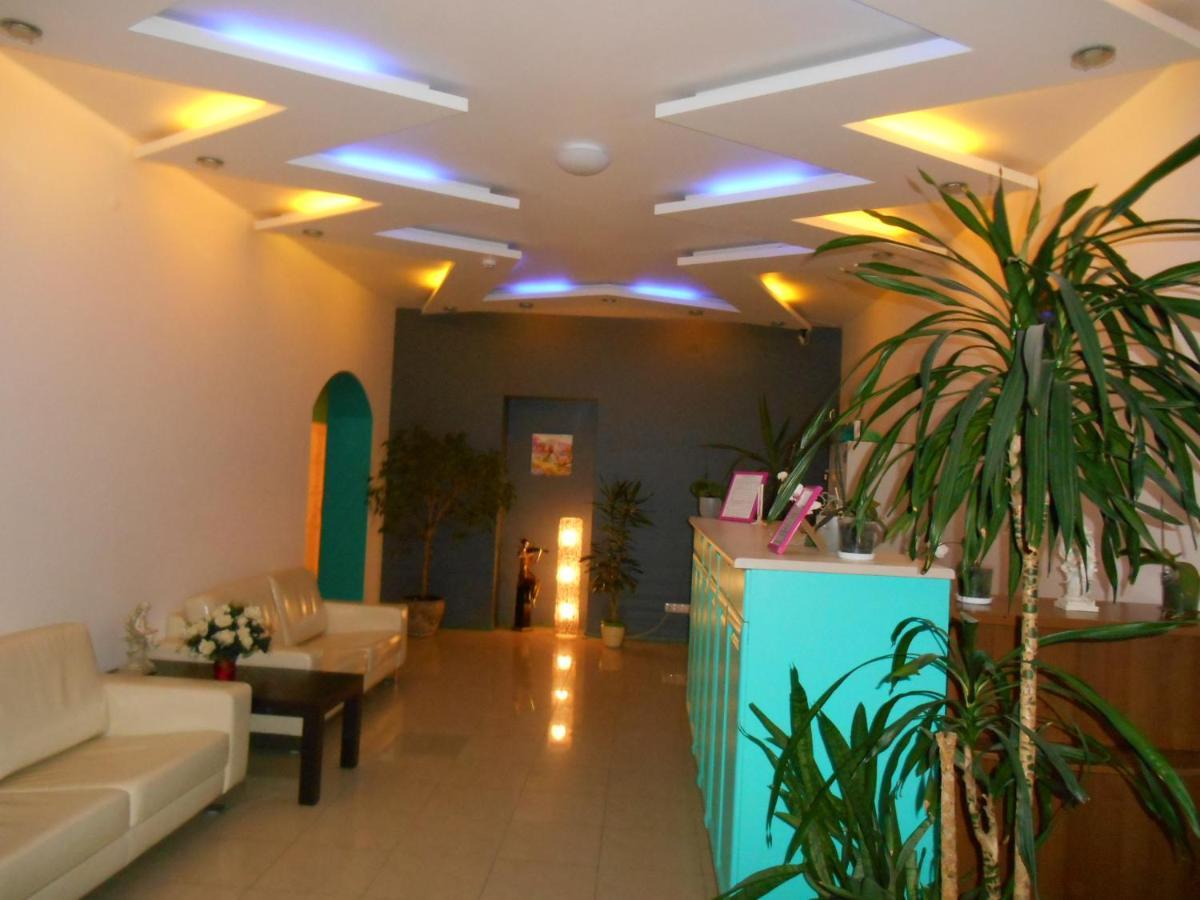 Happy Home Hostel Oldenburg Bagian luar foto